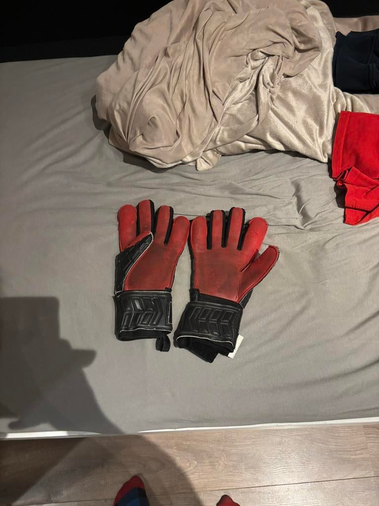 Keepershandschoenen tweede hands, Maat XS of kleiner, Ophalen, Zo goed als nieuw, Handschoenen