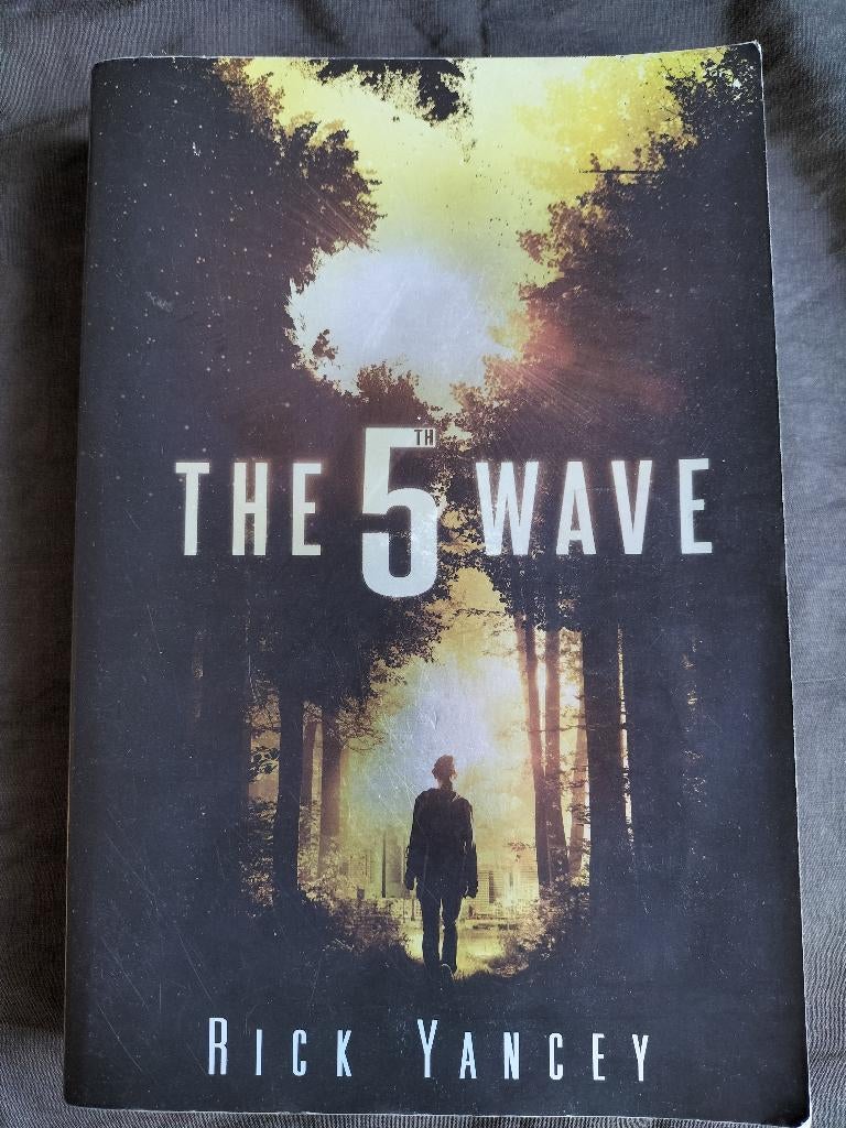 Rick Yancey - The 5th Wave (Young Adult, YA, engels), Ophalen of Verzenden, Zo goed als nieuw, Rick Yancey, Fictie