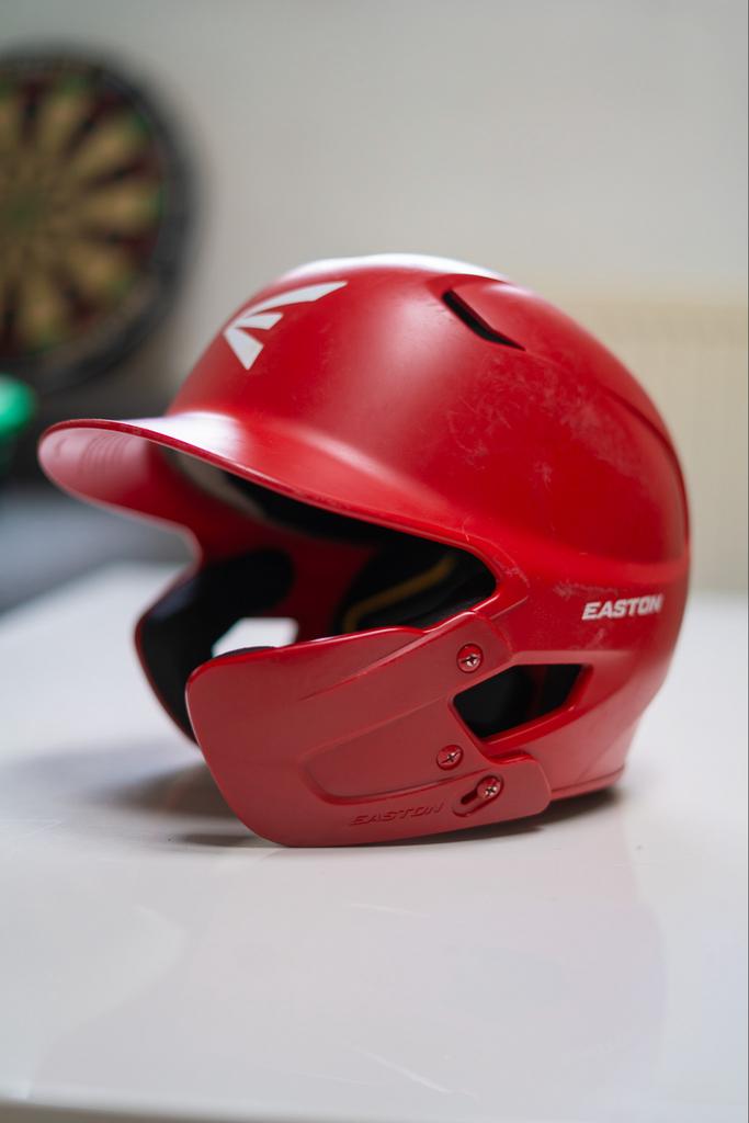 Easton Honkbalhelm - Rood, Sport en Fitness, Honkbal en Softbal, Ophalen of Verzenden, Gebruikt, Overige typen