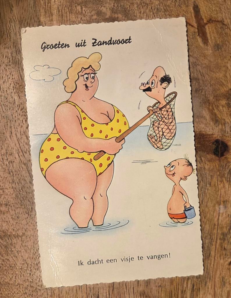 Dikke vrouw in badpak vist mannetje op, Verzamelen, Ansichtkaarten | Themakaarten, Verzenden, 1960 tot 1980, Gelopen, Overige thema's