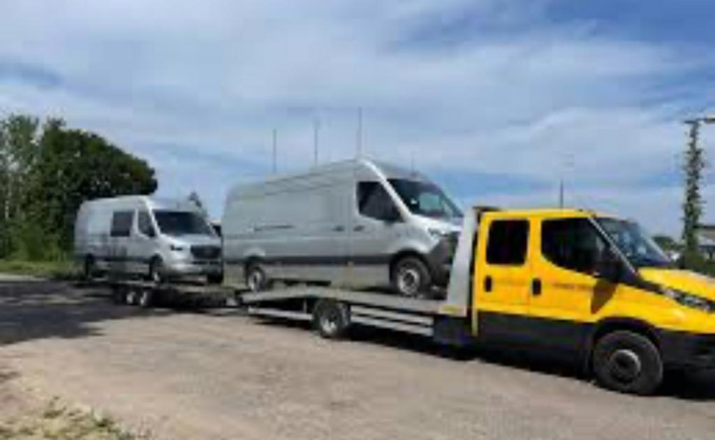 Bussen Transport L3–L4 Sleepdienst Pechhulp Takeldienst, Met chauffeur, Aanhangwagen