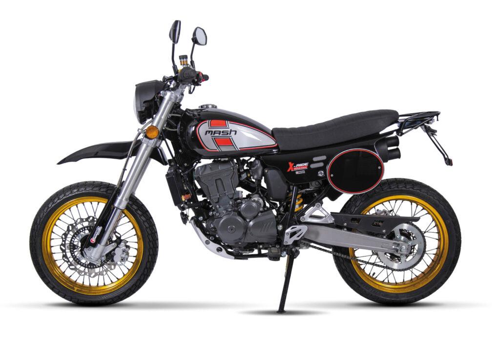 Mash X-Ride 125 11KW A1  Black., Motoren, Motoren | Mash, Ijsselstein, Bedrijf, 125 cc, 1 cilinder