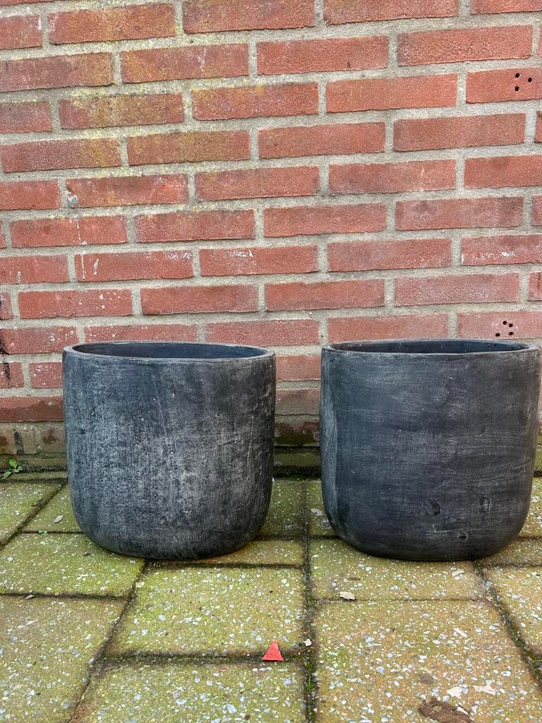 Bloempotten still, Ophalen, Rond, Zo goed als nieuw, Aardewerk