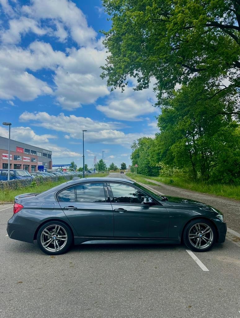 BMW 3-Serie 330e Iperformance 252pk Aut 2016 Grijs MOET WEG, Auto's, 1998 cc, Achterwielaandrijving, 3-Serie, 1635 kg