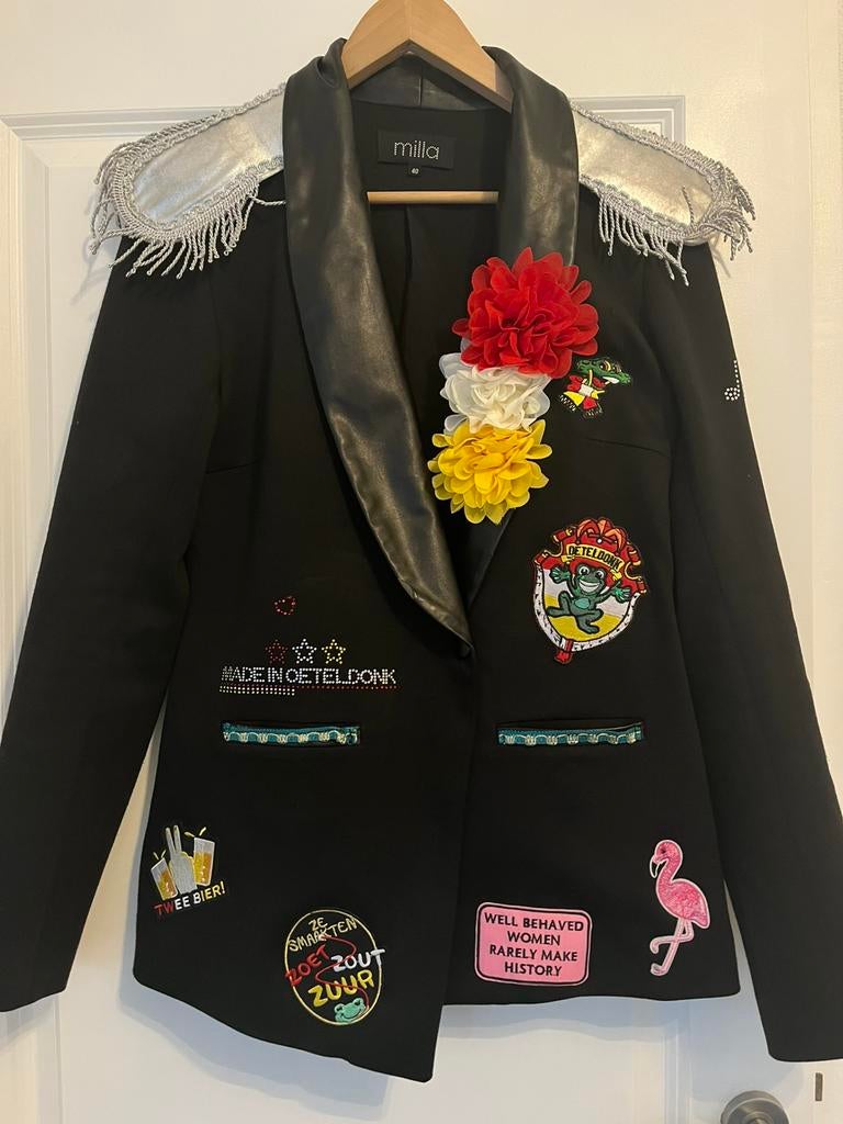 Oeteldonk jasje dames maat 40 valt als 38 jas oeteldonks, Ophalen, Gedragen, Maat 38/40 (M), Carnaval