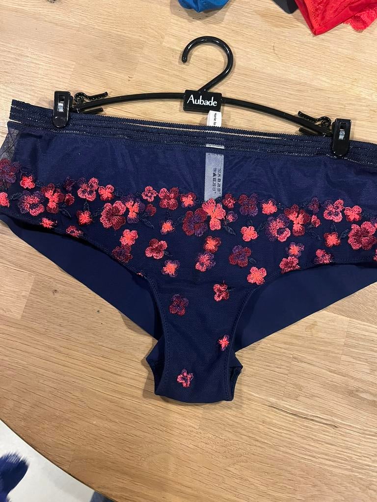 Marie Jo string maat 44 NIEUW!! Nu €15,-, Ophalen of Verzenden, String