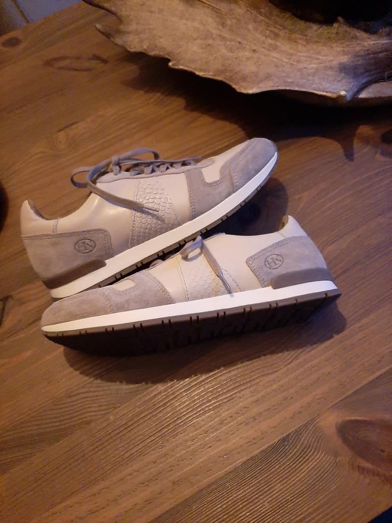 Zandkleur loop sportschoen gymp 41, Ophalen of Verzenden, Jongetje of Meisje, Schoentjes