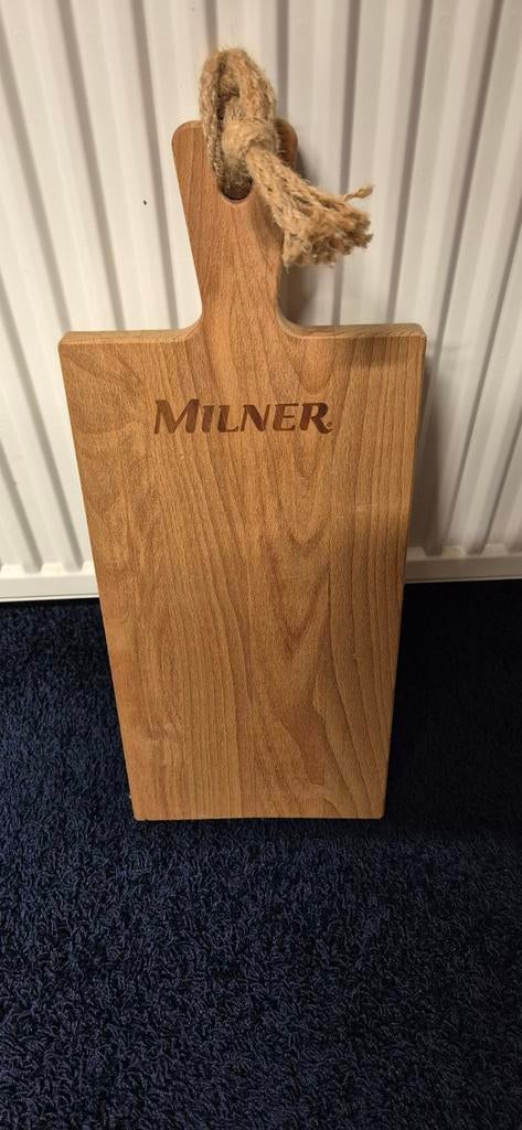 Houten snijplank Milner - Nieuw - broodplank tapasplank, Ophalen of Verzenden, Zo goed als nieuw
