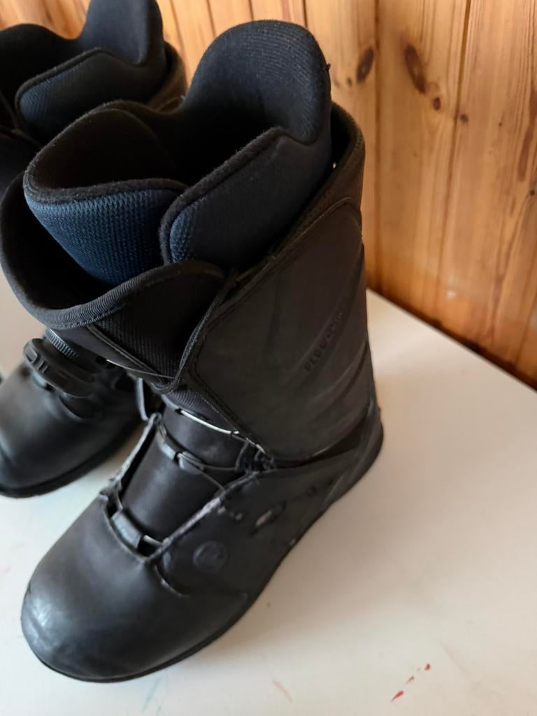 Flow Snowboard schoenen maat 43, Sport en Fitness, Snowboarden, Ophalen of Verzenden, Zo goed als nieuw, Schoenen