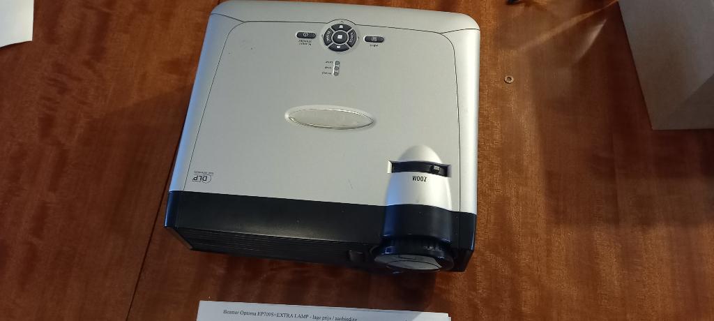 Optoma EP709S +extralamp Beamer, Audio, Tv en Foto, Beamers, Zo goed als nieuw, DLP, Overige resoluties, Ophalen of Verzenden