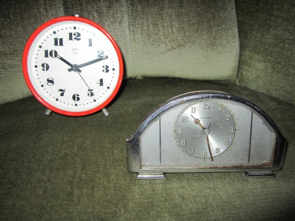 2 oude wekkers, Ophalen, Gebruikt, Analoog