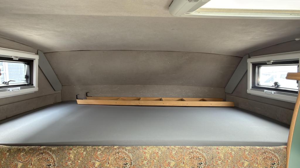 Iets anders als Normaal! Toch leuk en compleet! Karmann LT35, Ringverwarming, Bedrijf, ABS, Koelkast