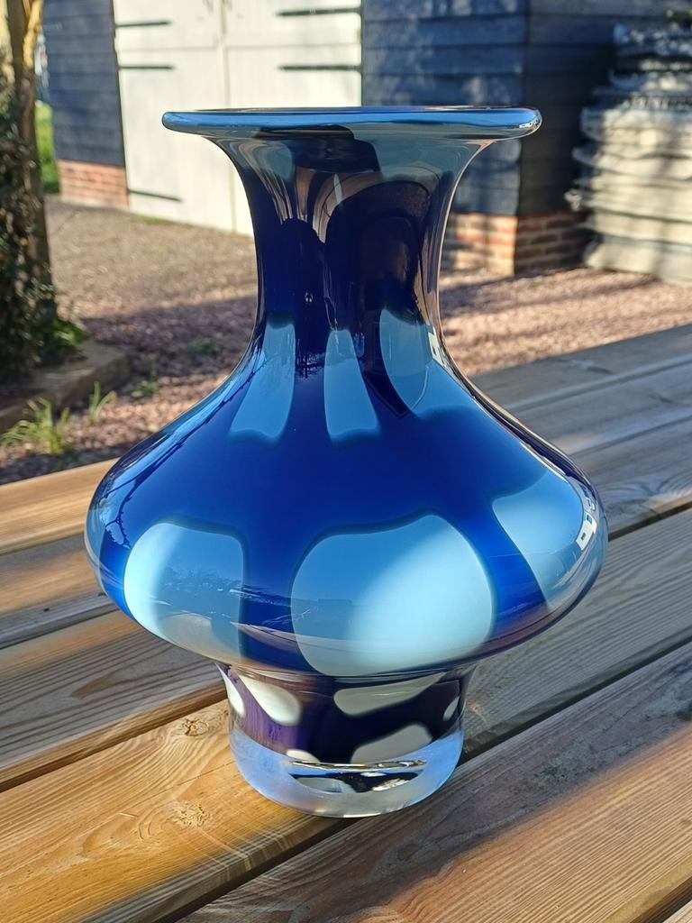 Vaas in Blauw Gevlekt Decor  Toegeschreven aan Bernhard Hee, Ophalen of Verzenden