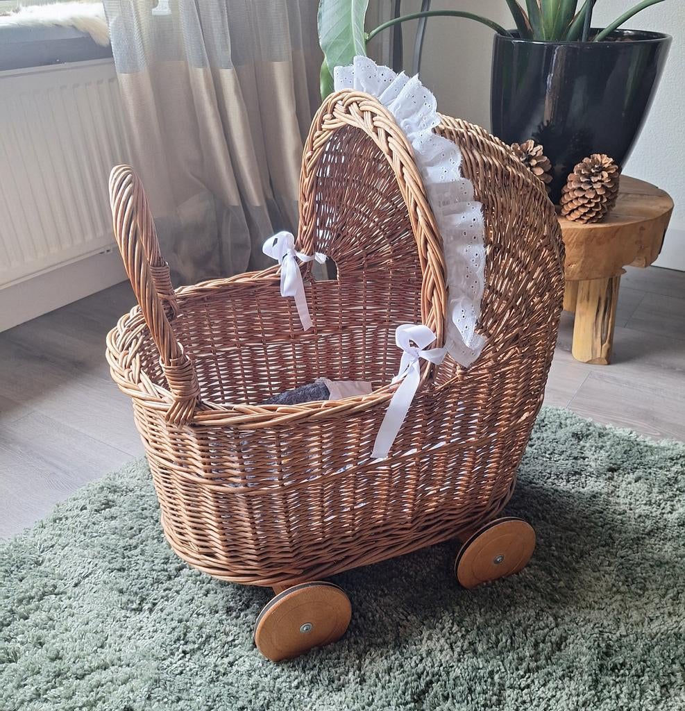 Poppenwagen met babyborn, Kinderen en Baby's, Speelgoed | Poppen, Ophalen, Zo goed als nieuw, Babypop