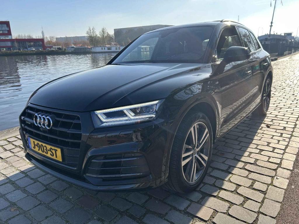 Audi Q5 2.0 Tfsi Quattro S-line Panorama Luchtvering 2e eig., 4 cilinders, Zwart, Particulier, SUV of Terreinwagen