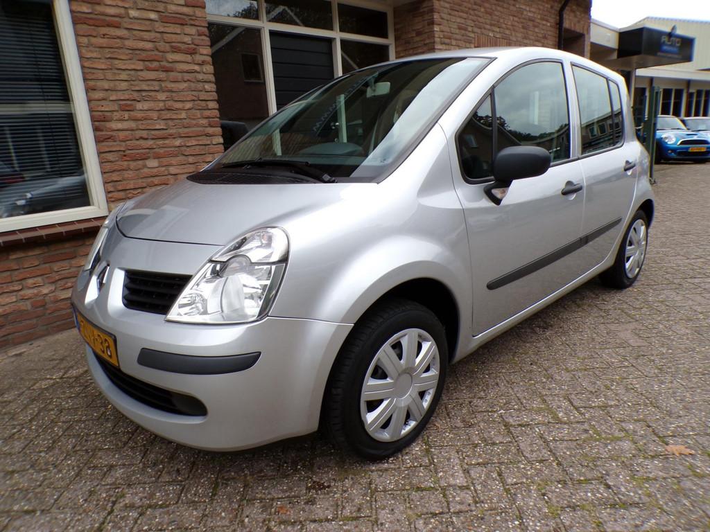 Renault Modus 1.2-16V Authentique Airco, Voorwielaandrijving, Stof, Gebruikt, Zwart
