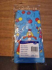 PARTIJ DUNI PAPIEREN TAFELLAKEN LET'S PARTY 118X180CM, ., Nieuw, Ophalen of Verzenden, .