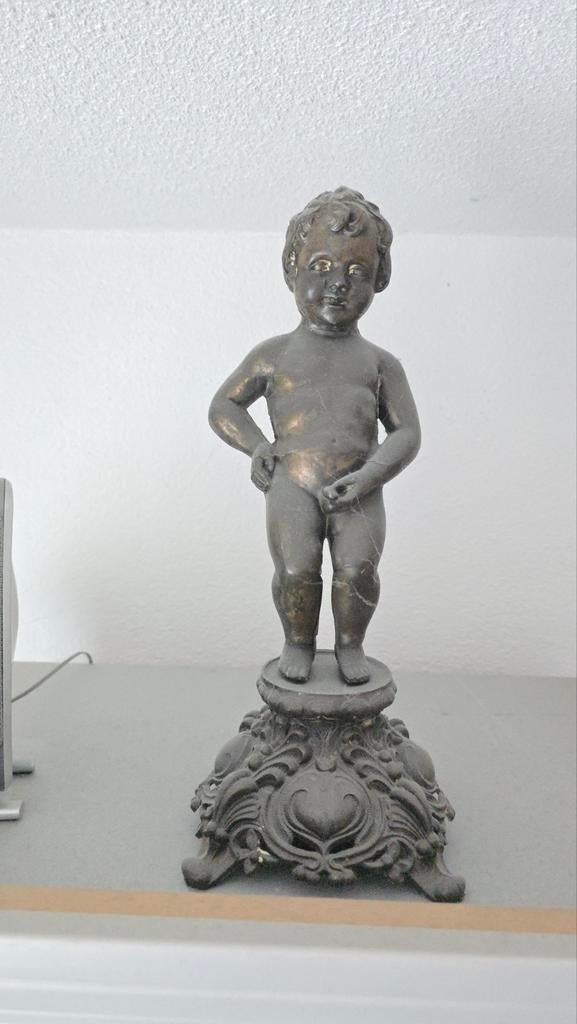 Vintage Manneken Pis Beeldje - Bronskleurig, Ophalen of Verzenden, 20 - 50 cm, Op sokkel, Beeld