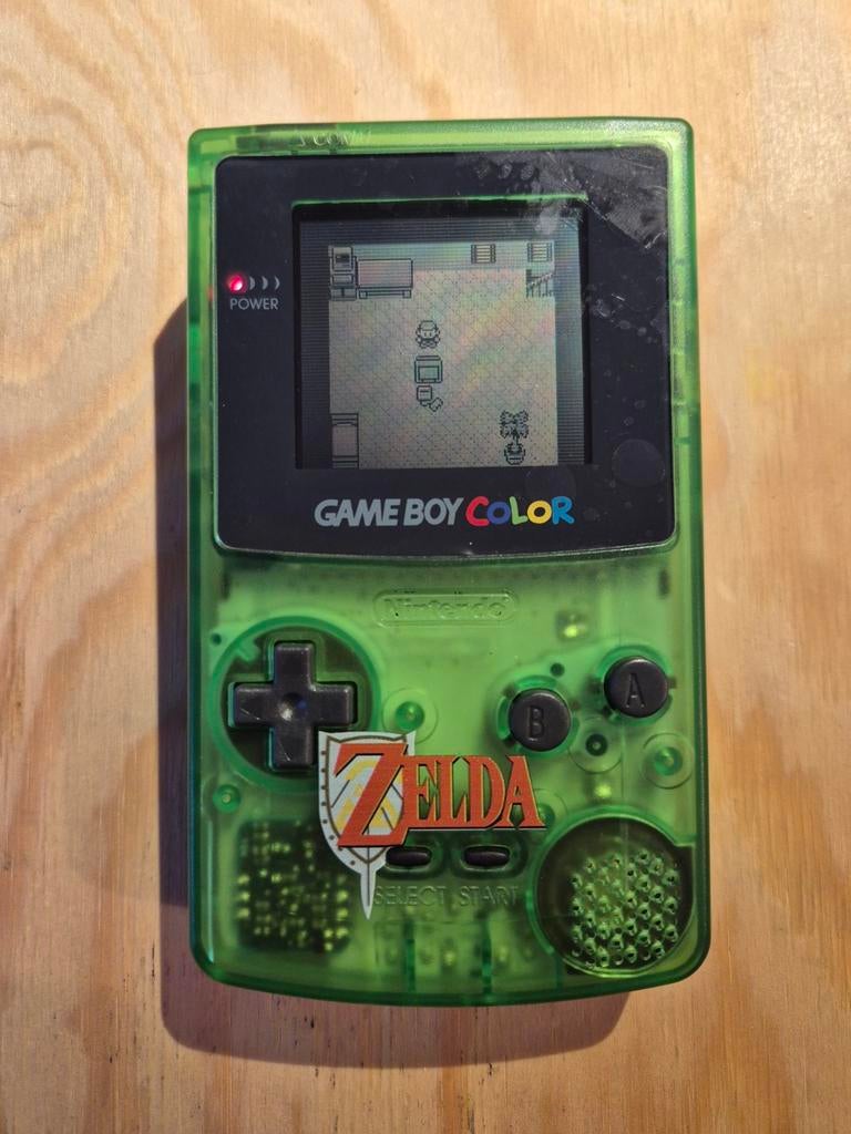 Game Boy Color - Zelda Link's Awakening DX (Groen), Spelcomputers en Games, Spelcomputers | Nintendo Game Boy, Zo goed als nieuw
