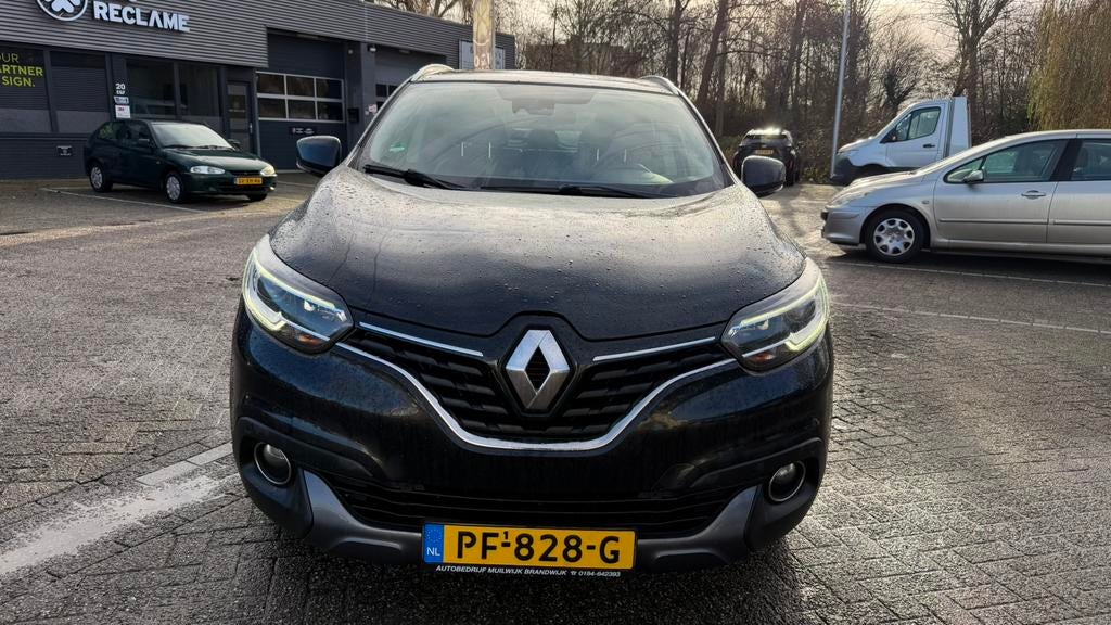 Renault Kadjar 1.2 TCE 2017 Zwart nap clima pdc apk nap, Auto's, Renault, Voorwielaandrijving, Kadjar, 1281 kg, 4 cilinders