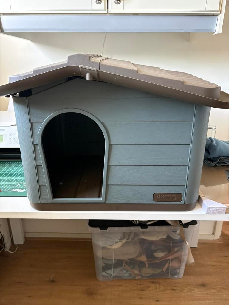 Kattenhuis voor buiten, Dieren en Toebehoren, Katten-accessoires, Ophalen, Zo goed als nieuw