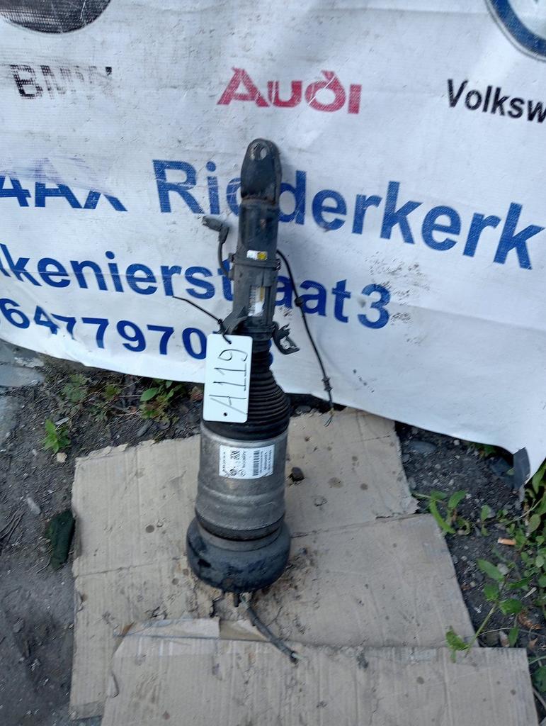 Mercedes-Benz C-Klasse W205 Veerpoot Luchtbalg Rechts-Voor, Auto-onderdelen, Gebruikt, -, Ophalen of Verzenden, -