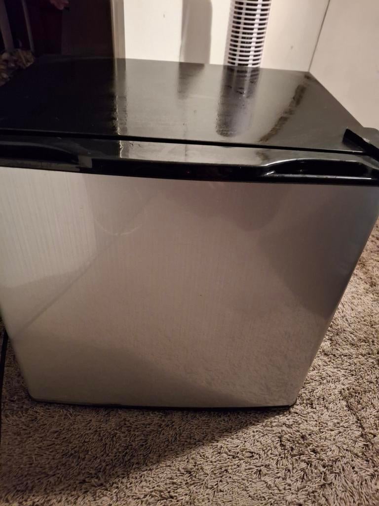 Camping  / mini koelkast, Witgoed en Apparatuur, Koelkasten en IJskasten, Zonder vriesvak, Ophalen of Verzenden, Minder dan 75 liter