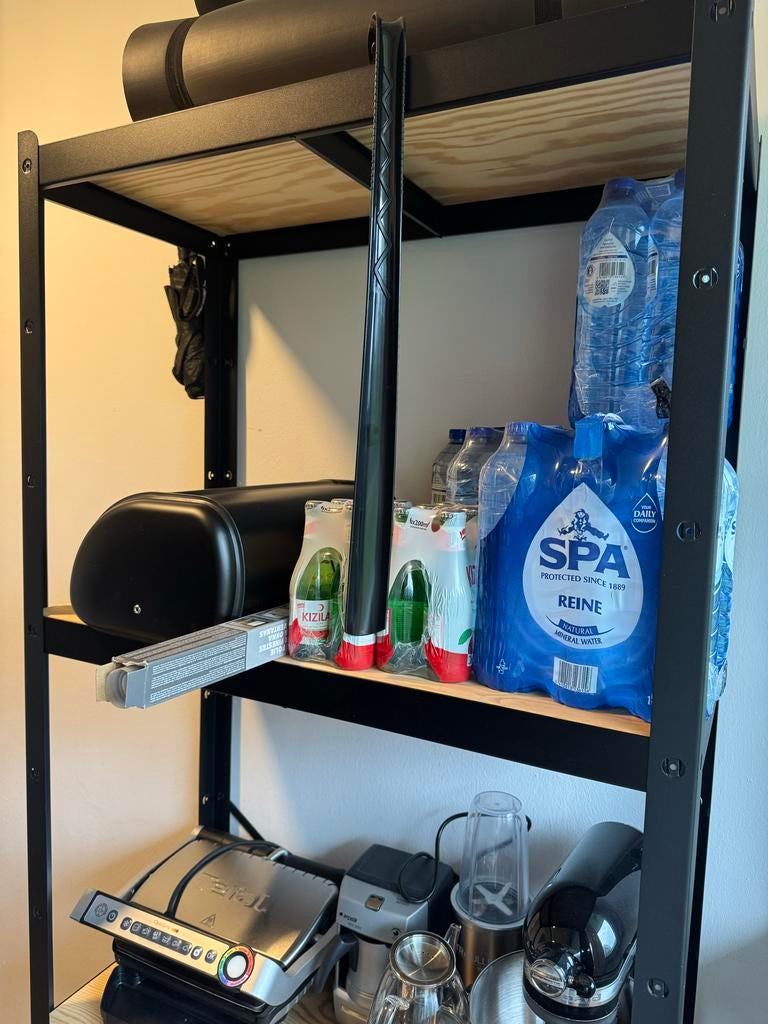 IKEA BROR stellingkast met houten planken, Ophalen, Zo goed als nieuw