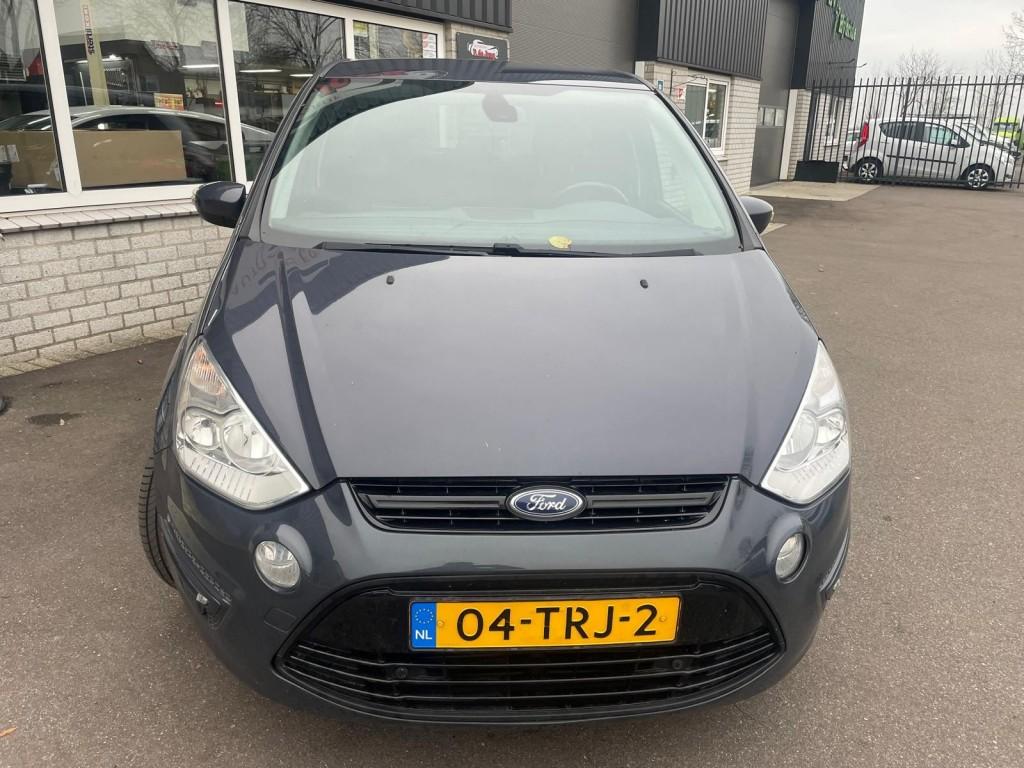 Ford S-MAX 1.6 ECOB. TREND BNS Trekhaak  Navi  PDC  Cruise C, Voorwielaandrijving, 1596 cc, 4 cilinders, Origineel Nederlands