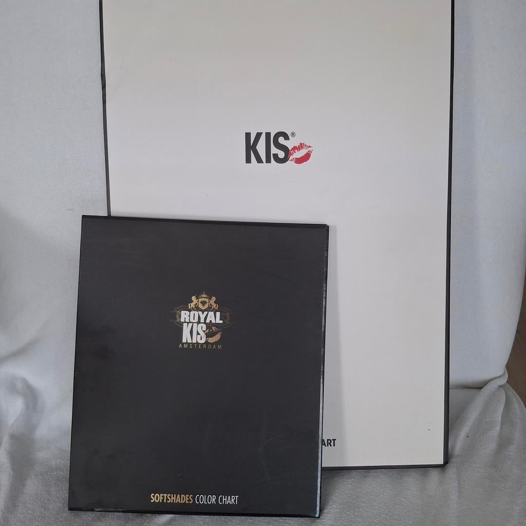 Kis collor boek  en softshades, Ophalen of Verzenden, Nieuw, Overige typen