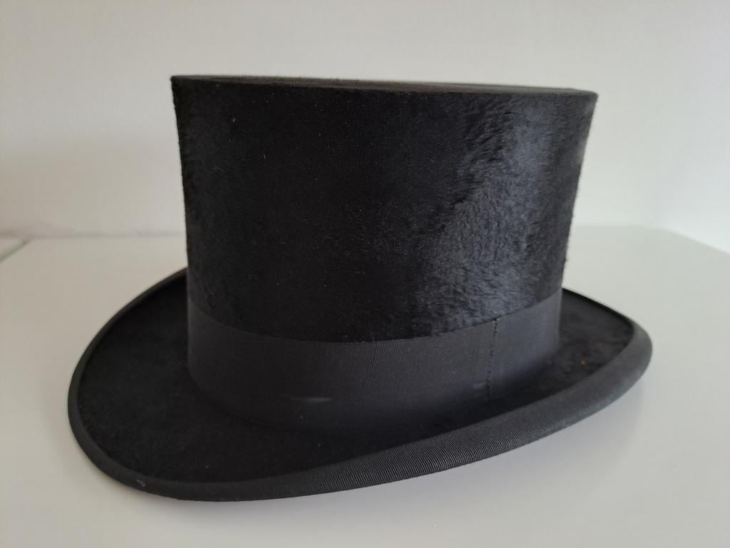 Zwarte hoge hoed - Maat 57, Kleding | Heren, Ophalen of Verzenden, Gedragen, Hoed
