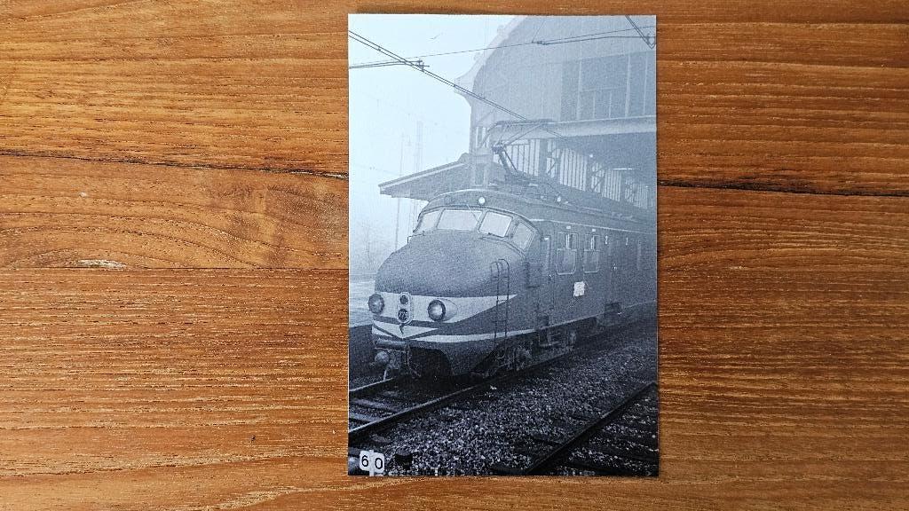 Foto TREIN Nederlandse Spoorwegen Mat 54 Plan P 779 Hondekop, Verzenden, Gebruikt, Trein, Overige typen