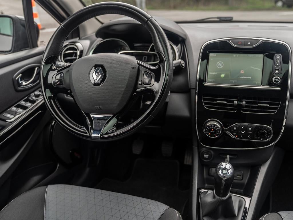 Renault Clio 0.9 TCe Dynamique - PARKEERCAMERA - NAVIGATIE -, Voorwielaandrijving, 540 kg, Origineel Nederlands, Handgeschakeld
