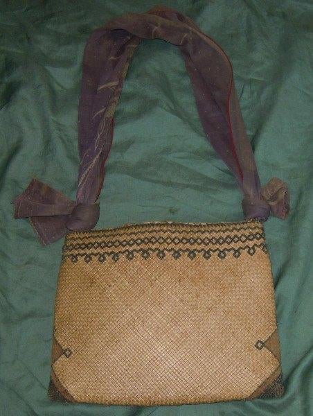 Oude rieten tas Timor Betel bag?, Ophalen of Verzenden