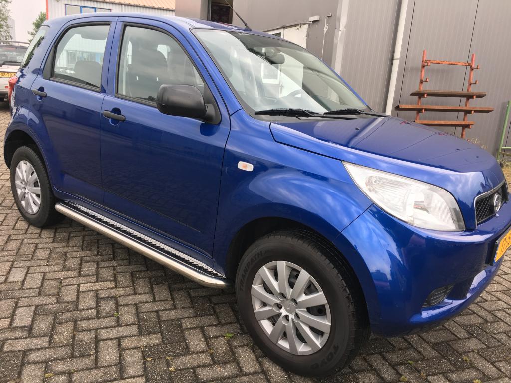 Daihatsu Terios Sidebars met rvs trede, Ophalen of Verzenden, Niet ingevuld, Niet ingevuld, Niet ingevuld