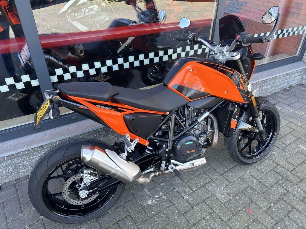 KTM 690 DUKE 2016 - foto 3