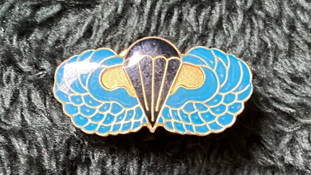 Vintage Parachutist Wings Pin US airborne uniform, Ophalen of Verzenden