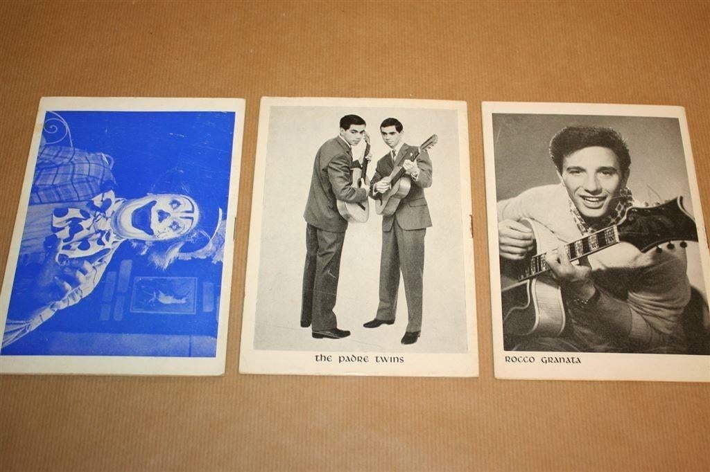 3 boekjes - Juke Box Songs - 1961 !!, Ophalen of Verzenden, Gelezen, Artiest