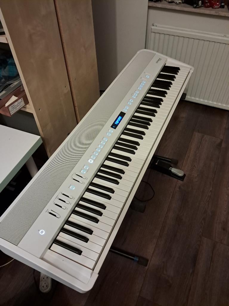 Roland fp90, Muziek en Instrumenten, Piano's, Ophalen, Zo goed als nieuw, Zwart, Piano