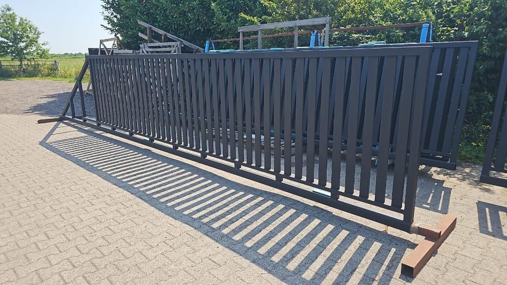 Nieuw bij ons schuifpoort ´Sydney´600x150cm compleet!, Met poort, Nieuw, IJzer, Spijlenhekwerk