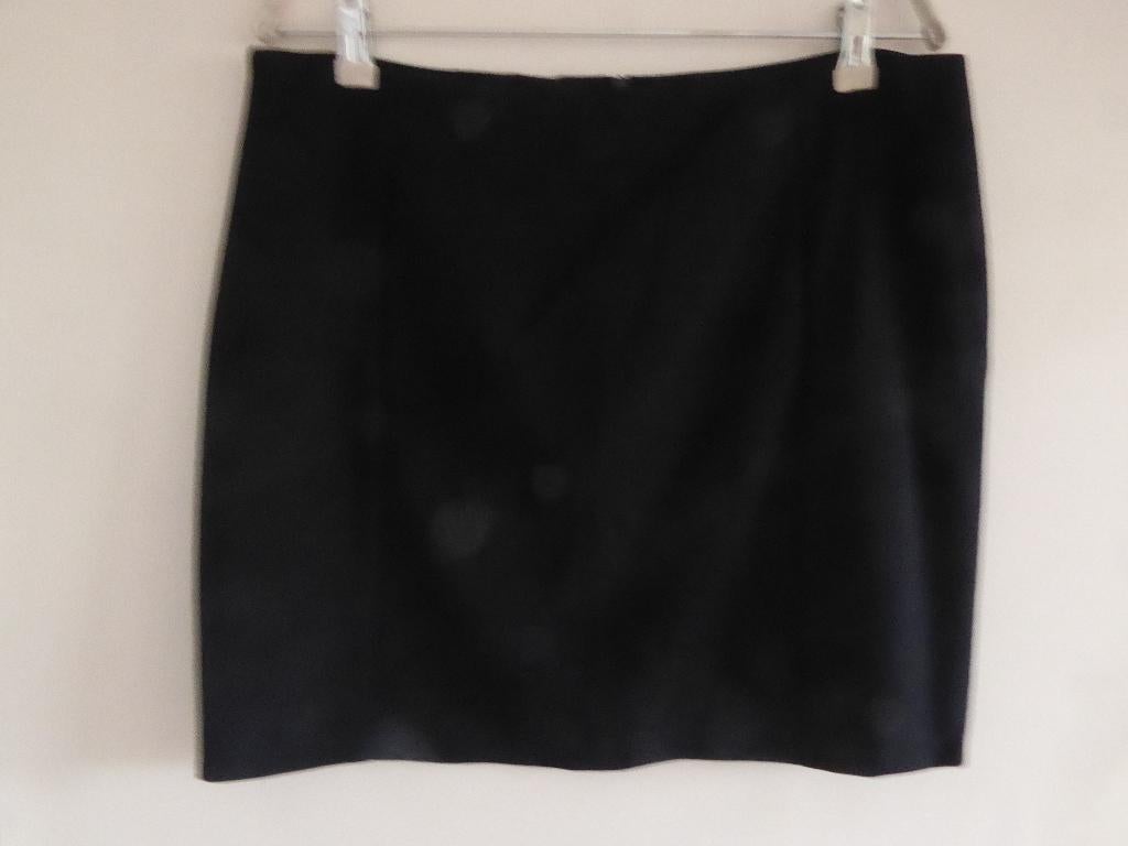 Wolford kort rokje, Maat 38/40 (M), Zwart, Ophalen of Verzenden, Zo goed als nieuw