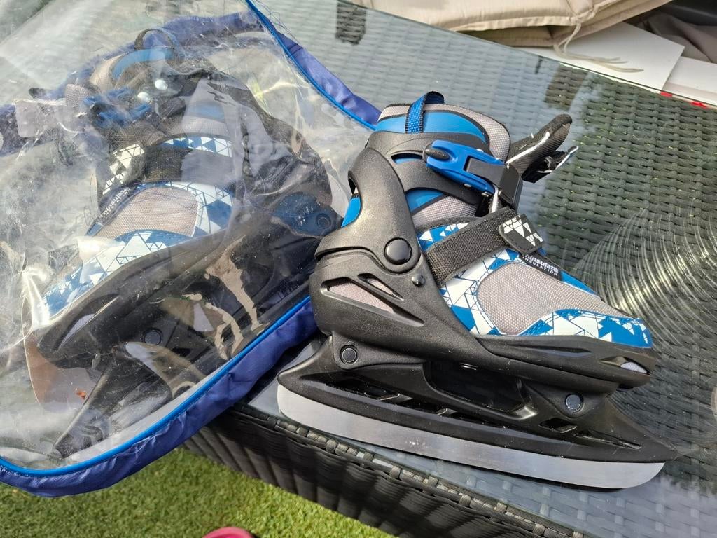 Schaatsen, Ophalen of Verzenden, Zo goed als nieuw, IJshockeyschaatsen, Zandstra