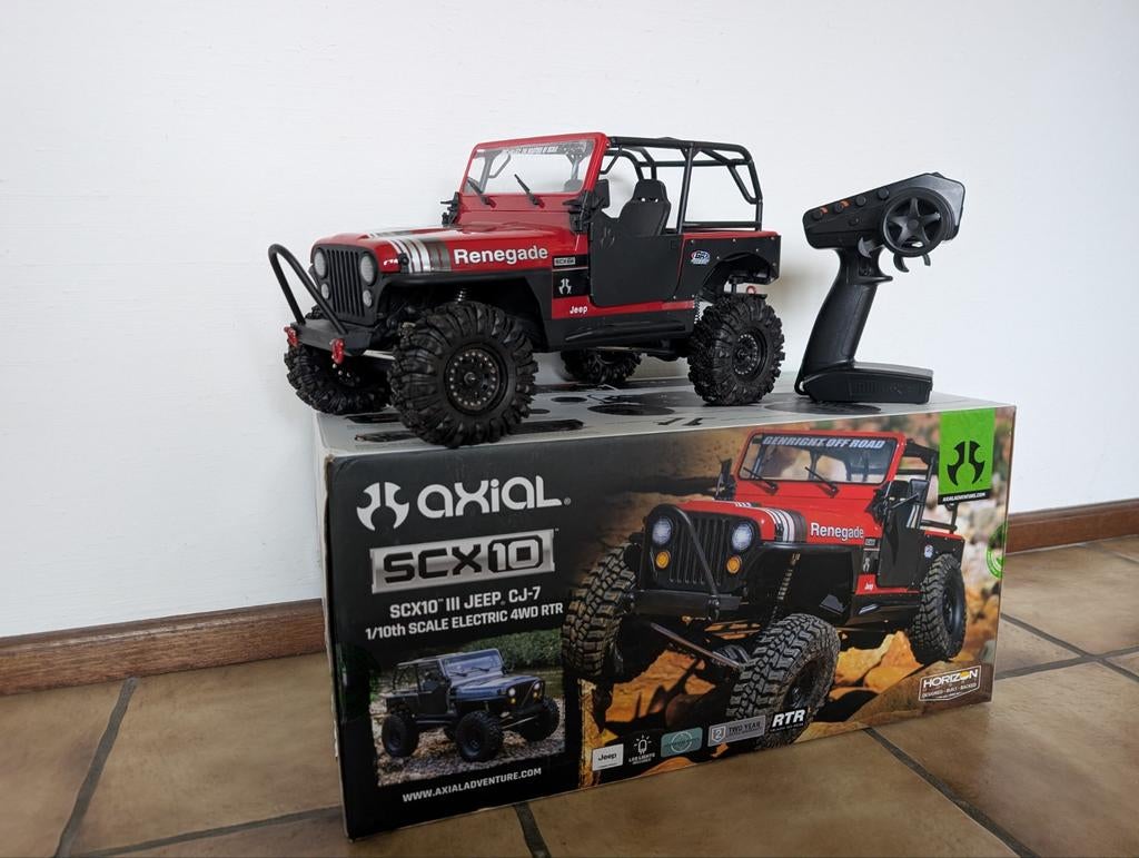 Axial scx10 Jeep cj7, Hobby en Vrije tijd, Modelbouw | Radiografisch | Auto's, Zo goed als nieuw, Auto offroad, Elektro, Schaal 1:10
