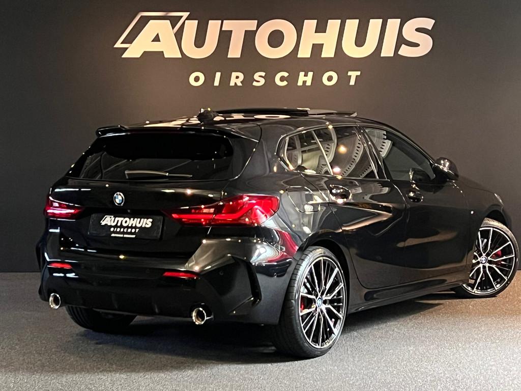 BMW 1-serie 120i High Executive Edition M Pano/Lederen Memor, 1998 cc, 730 kg, Gebruikt, 4 cilinders