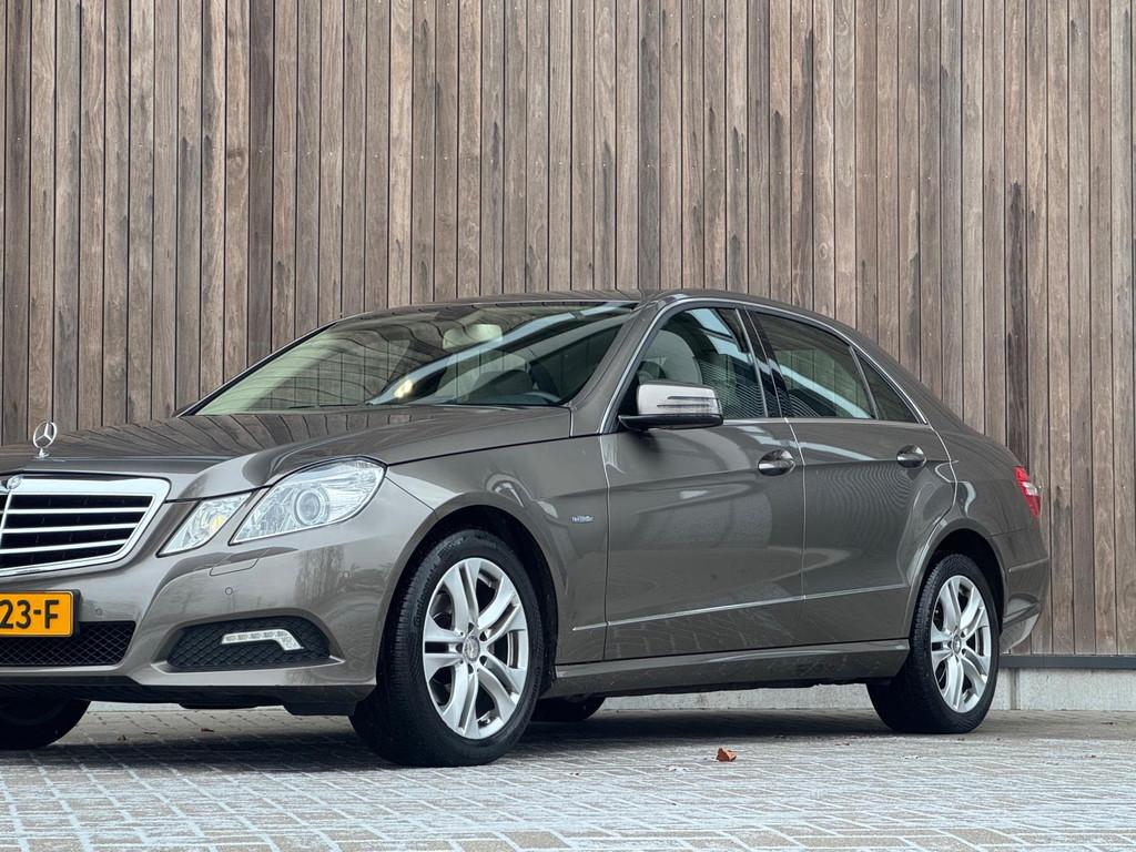 Mercedes-Benz E-klasse 220 CDI Avantgarde |Automaat|Leder|, Automaat, Euro 5, Achterwielaandrijving, Gebruikt