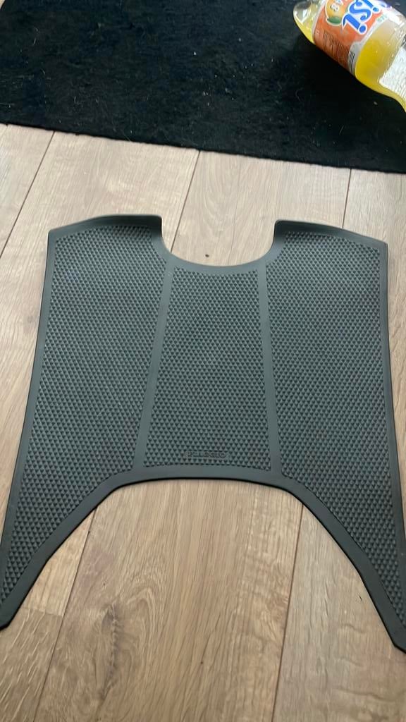 Piaggio skr quartz voetmatje Nieuw, Ophalen of Verzenden, Zo goed als nieuw, Overige typen, Piaggio