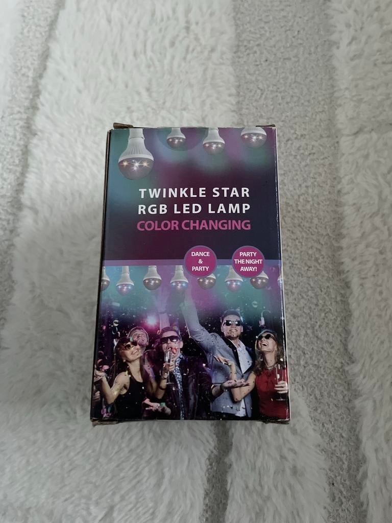 Twinkle Star RGB LED Lamp - Kleurveranderend met sterpatrone, 30 tot 60 watt, Disco, Led-lamp, Nieuw