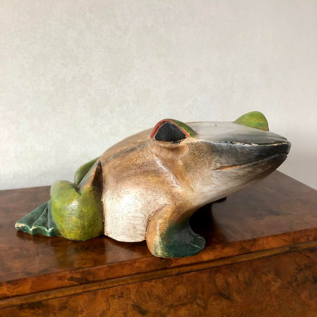 Vintage Houten kikker decoratie, handgesneden en beschilderd, Antiek en Kunst, Ophalen of Verzenden