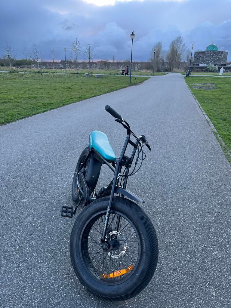 Super73 ZG fatbike - Zwart met turquoise zadel, Overige merken, Ophalen of Verzenden, Zo goed als nieuw, 51 tot 55 cm
