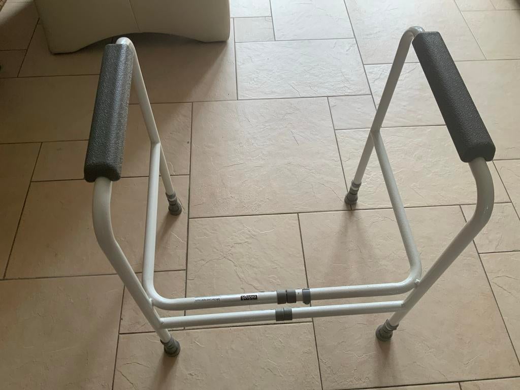 Toilet steun, Ophalen of Verzenden, Zo goed als nieuw